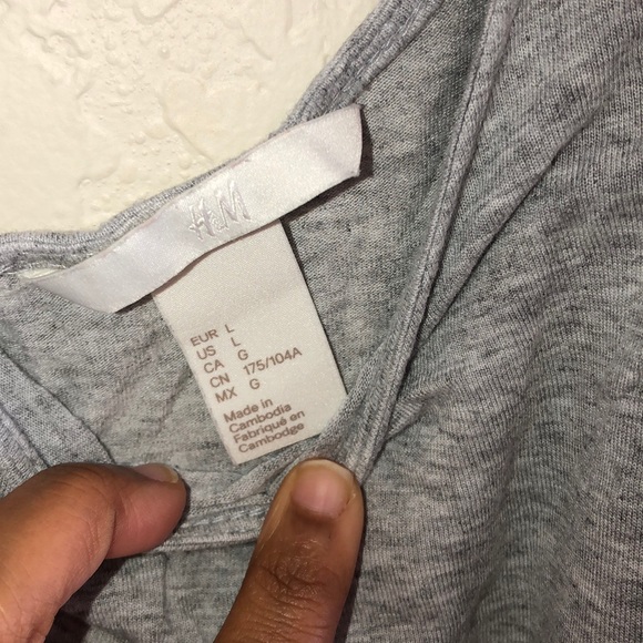 H&M tank - Picture 2 of 2